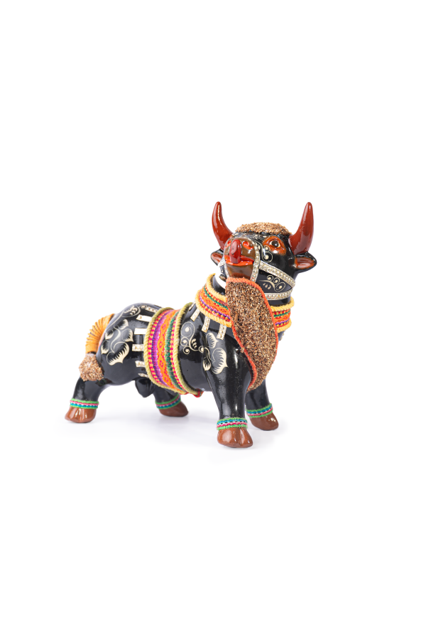 Toro de Pucara Negro